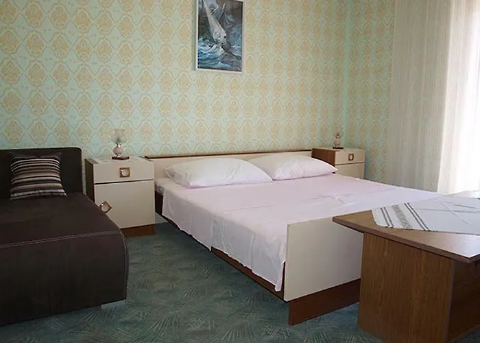 With Parking Space Lopar, Rab - 16389 Apartman *