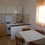 Apartment With Parking Space Lopar, Rab - 16389