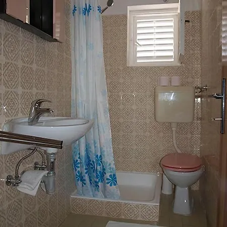 With Parking Space Lopar, Rab - 16389 Apartamento Lopar