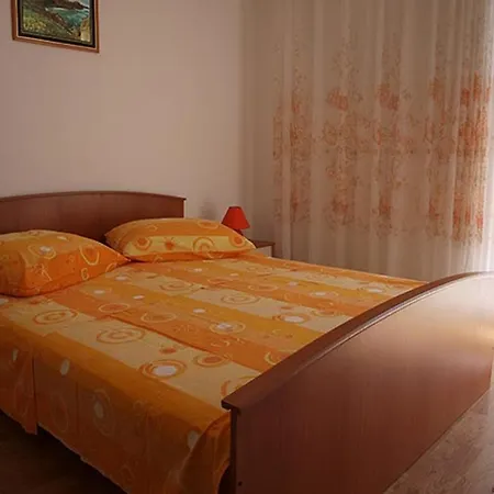 With A Parking Space Lopar, Rab - 16389 Apartment Lopar
